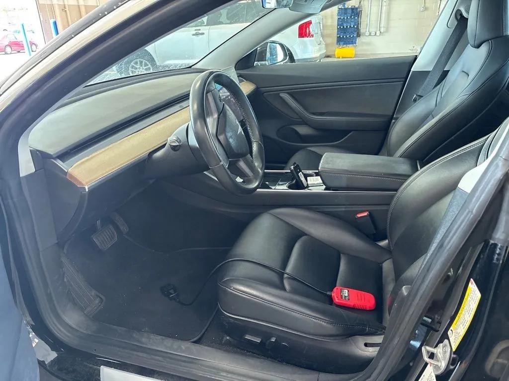 tesla model 3 2018 5YJ3E1EA8JF157185 image tesla model 3 2018 5YJ3E1EA8JF157185 image